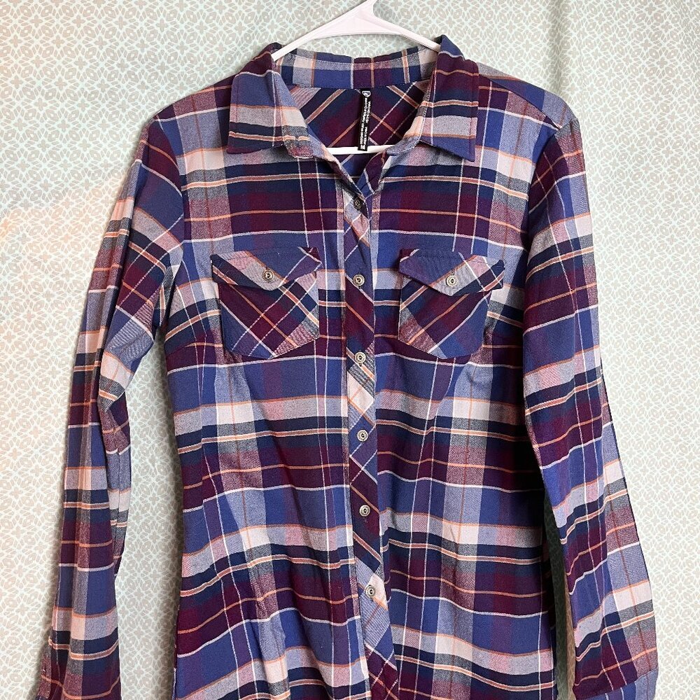 Women's Plaid Kuhl long slv button up shirt Size M